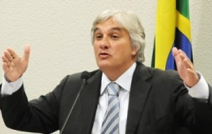 Senador Delcídio do Amaral solicita ao Ministro da Justiça que receba os policiais rodoviários federais