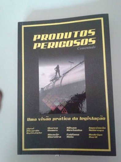 PRFs publicam livro sobre produtos perigosos