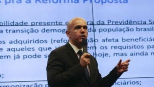 Governo quer aprovar reforma da Previdência até agosto, diz secretário